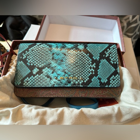 Etro Milano paisley and turquoise snakeskin crossbody purse - Picture 8 of 10